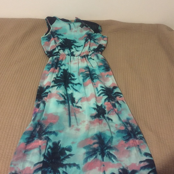 Maxi dress