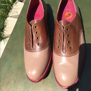 New Cole Haan lace less brogues size 9.5