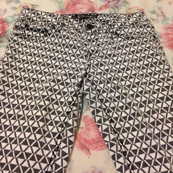 2-pair of Almost Famous skinny leg pants