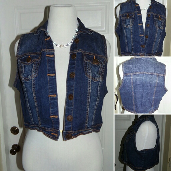 Cute cropped denim vest