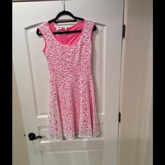 BRAND NEW WHITE AND PINK DRESS