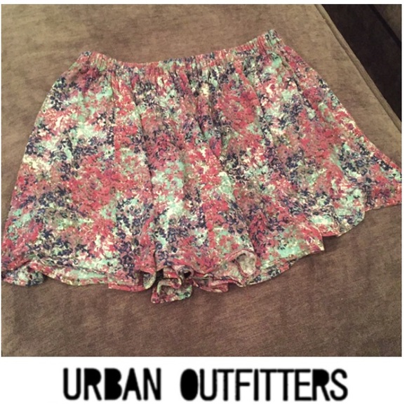 Urban Outfitters Dresses & Skirts - Urban Outfitters Abstract Floral Elastic Skirt