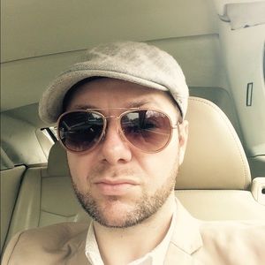 Meet your Posher, James