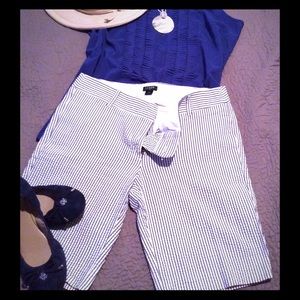 J. CREW Bermuda shorts size 4 LIKE NEW