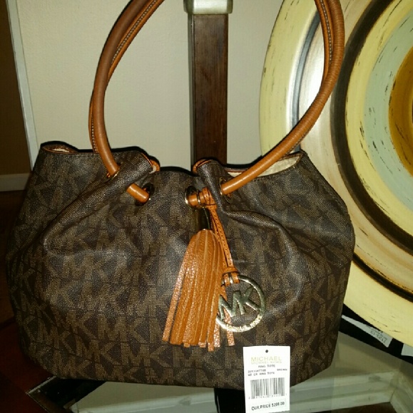 Authentic MK Ring Tote