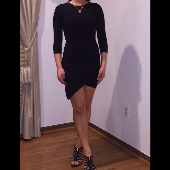 Dress - Picture 3 of 3