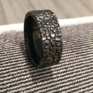 Black stainless steel ring