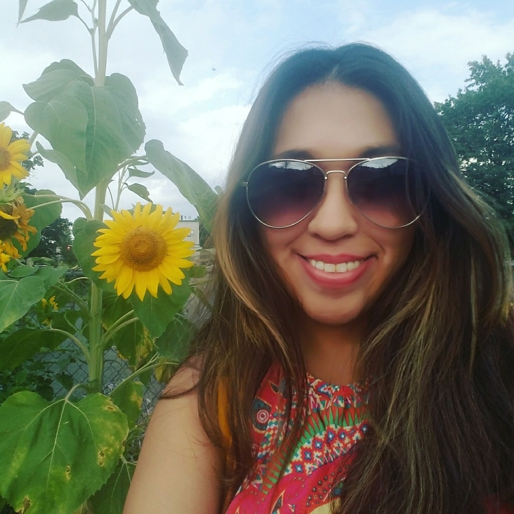 Meet your Posher, Stephany