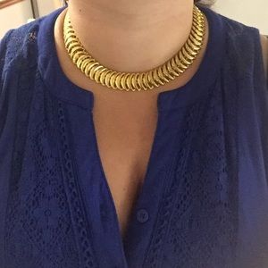 Gold link necklace