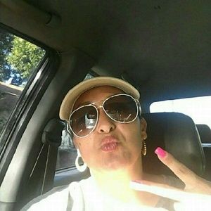 Meet your Posher, Aracely