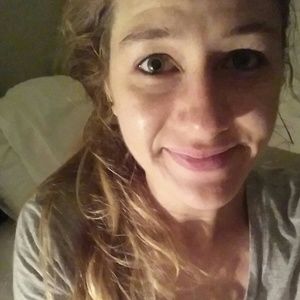 Meet your Posher, Kendra