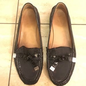 Coach flats