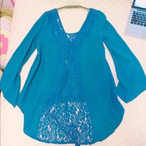 Blue pretty flowy low cut wear