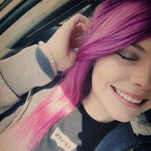 Meet your Posher, Nicole