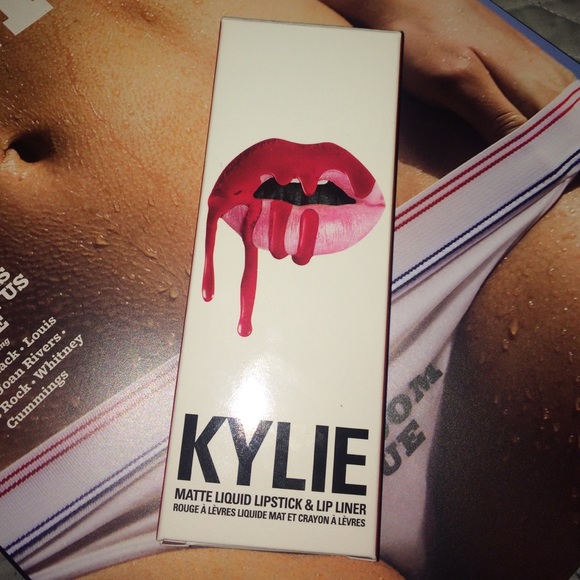 Kylie Mary jo lipkit