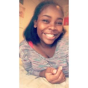 Meet your Posher, Nancy