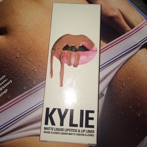 Kylie lipkit exposed