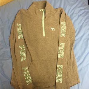 VS SWEATER - MAKE OFFER