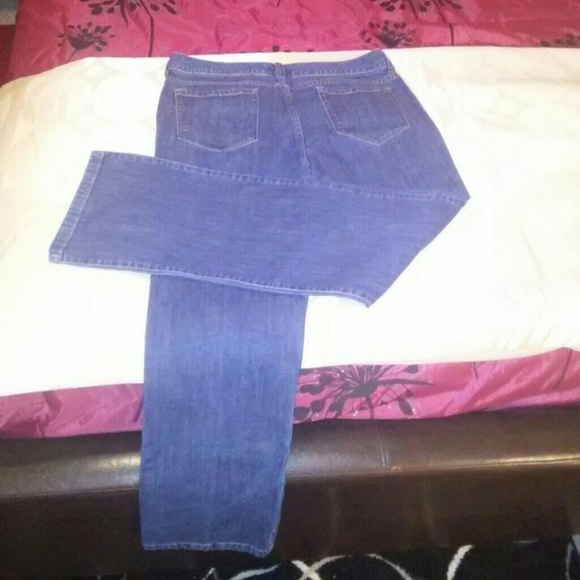 Kristin Davis Jeans - Picture 3 of 4