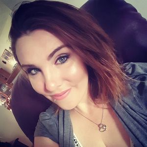 Meet your Posher, Alisha