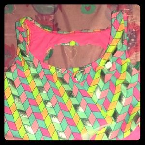 So swim suite top!?? has pads that fit a 32-34A