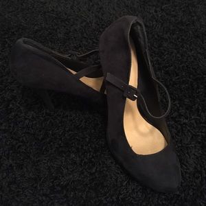 Black Mary Jane Heels