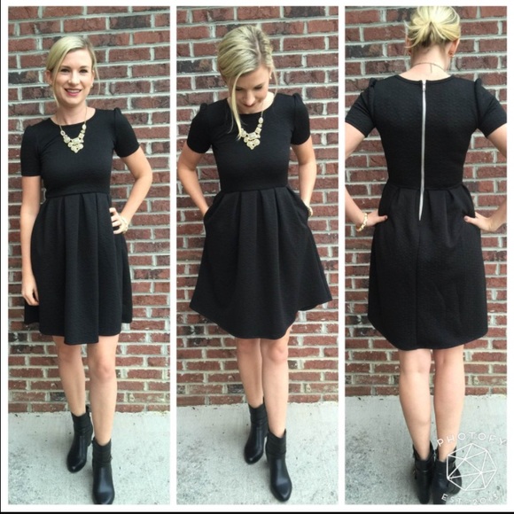 Lularoe Amelia- Black