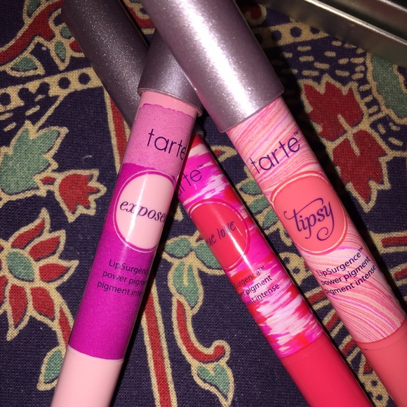 Tarte LipSurgence power pigment •3
