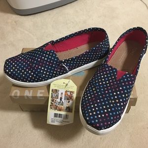 Toms