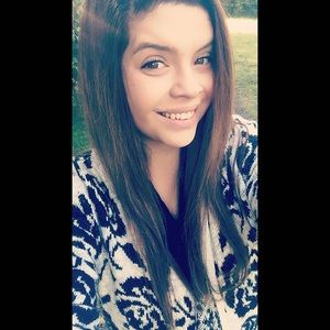 Meet your Posher, Tiphany