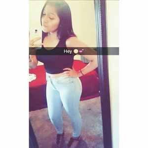 Meet your Posher, Melissa