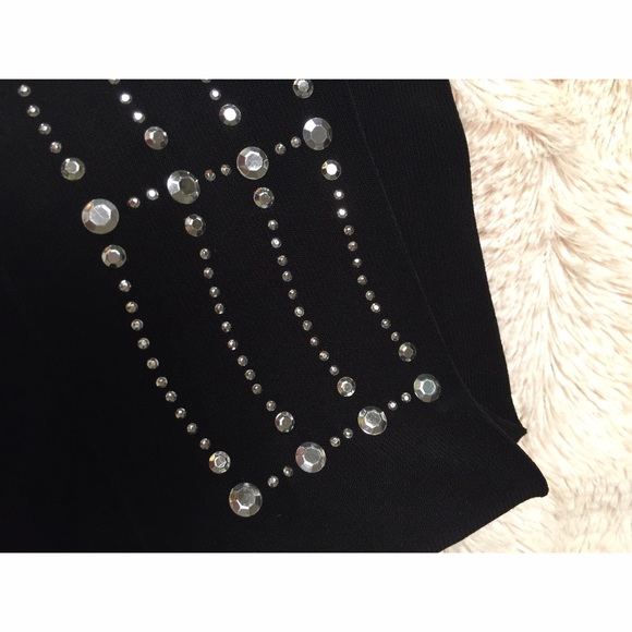 Ocean Drive Clothing Co. Tapered Knee-length Black Skirt - Picture 3 of 4