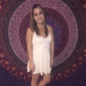 Meet your Posher, Leanis