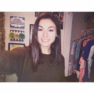 Meet your Posher, Emily