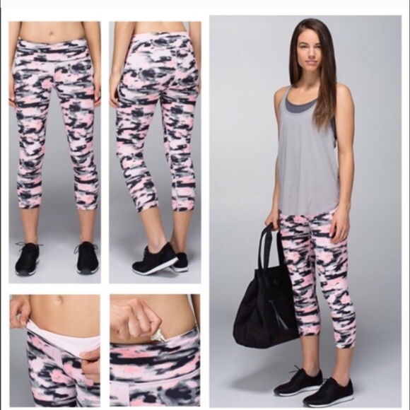 Lululemon Capri pink cameo cropped