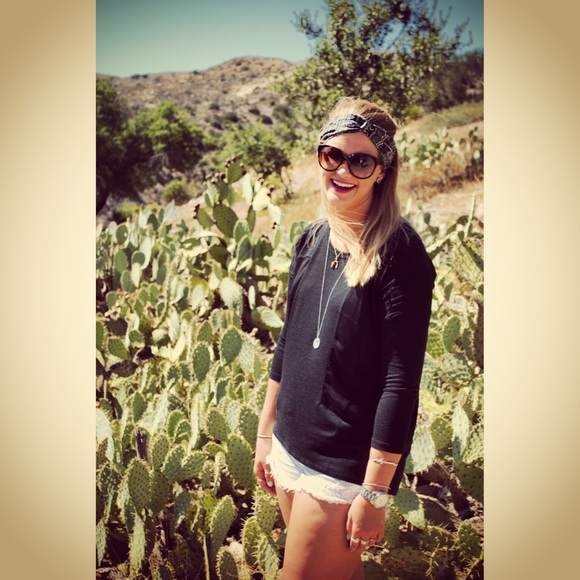 Meet Me!--No Trades Please - Picture 3 of 3