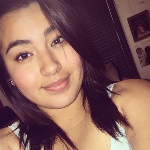 Meet your Posher, Priscilla