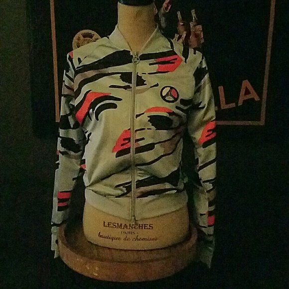 Women's NIKE AIR JORDAN TRACK Suit style jacket M