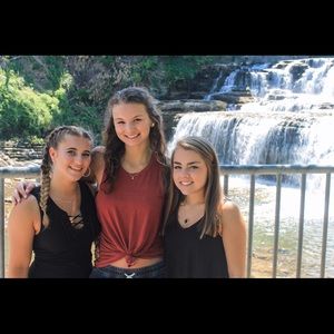 Meet your Posher, Haley