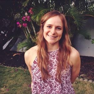 Meet your Posher, Stephanie