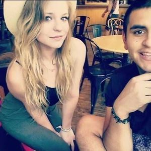 Meet your Posher, Sylaine