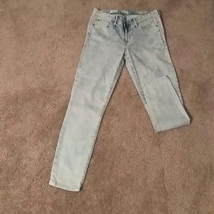 Gap 1969 Cute and sexy acid washed jeans,