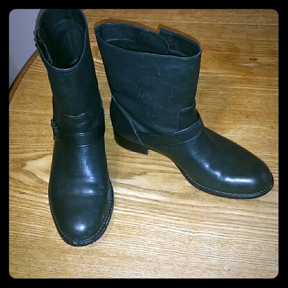 COACH LEATHER BOOTS