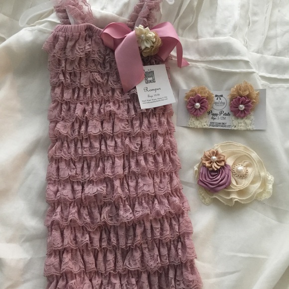 Romper set 12m-2t set with bow and petal sandals - Picture 1 of 1