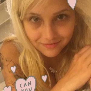 Meet your Posher, Karla