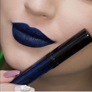 *LIMITED EDITION FREEDOM LIP KIT