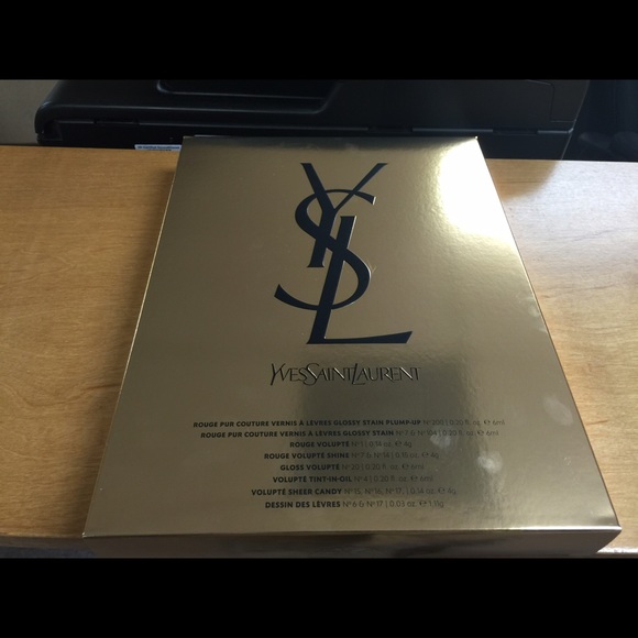 (SOLD) Yves Saint Laurent Iconic Lip Wardrobe