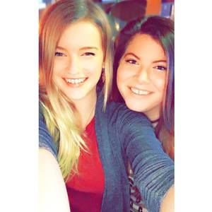 Meet your Posher, Claire