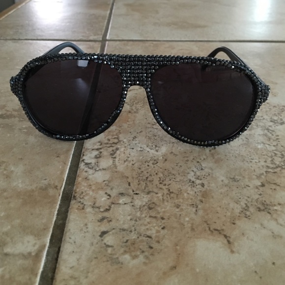 A-mortr Accessories - Swarovski crystal "amortr" custom glasses
