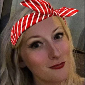 Meet your Posher, Christi